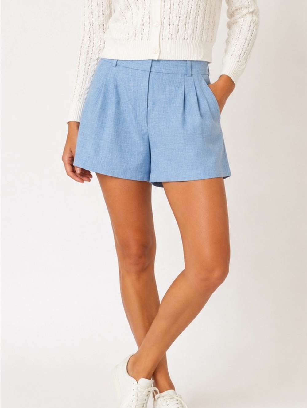 Abercrombie Curve Love Tailored Shorts Light Blue Size 4 Relaxed Tailoring